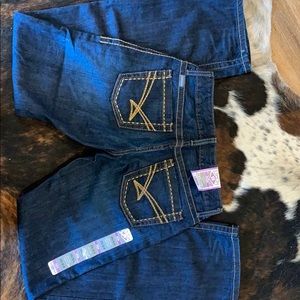 Brand New Cinch Ada Jeans 25/0 Regular Length